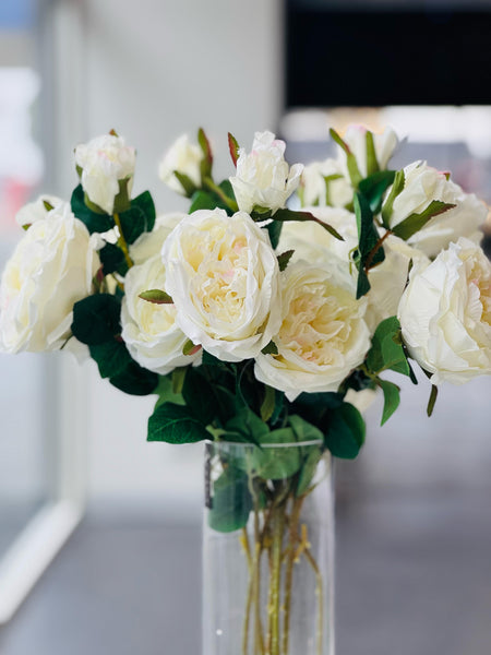 Close-up of Off white Artificial 3 Stem Roses in a clear glass vase – ultra-realistic 60cm faux roses with lush green leaves for elegant floral decor