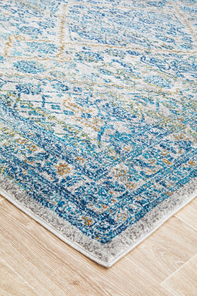 Close-up of Evoke 263 Silver Rug corner showing detailed pattern and texture
