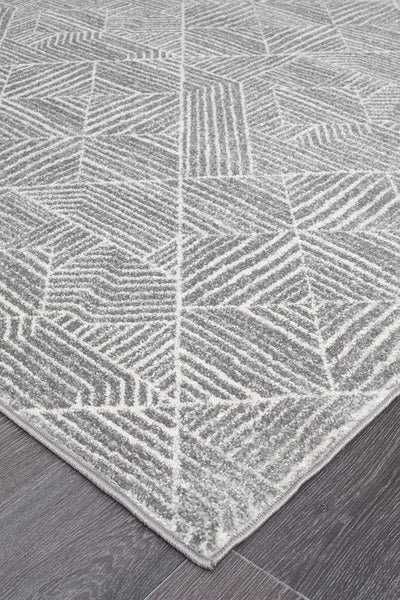 Edge view of Oasis Silver Rug highlighting soft pile