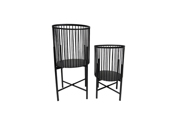 Stylish Logan planter set of two in matte black finish for modern indoor or outdoor décor.